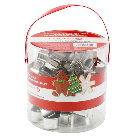 The Wilton Metal Cookie Cutter Set Christmas At Michaels Wilton Metal Cookie Cutter Set Christmas